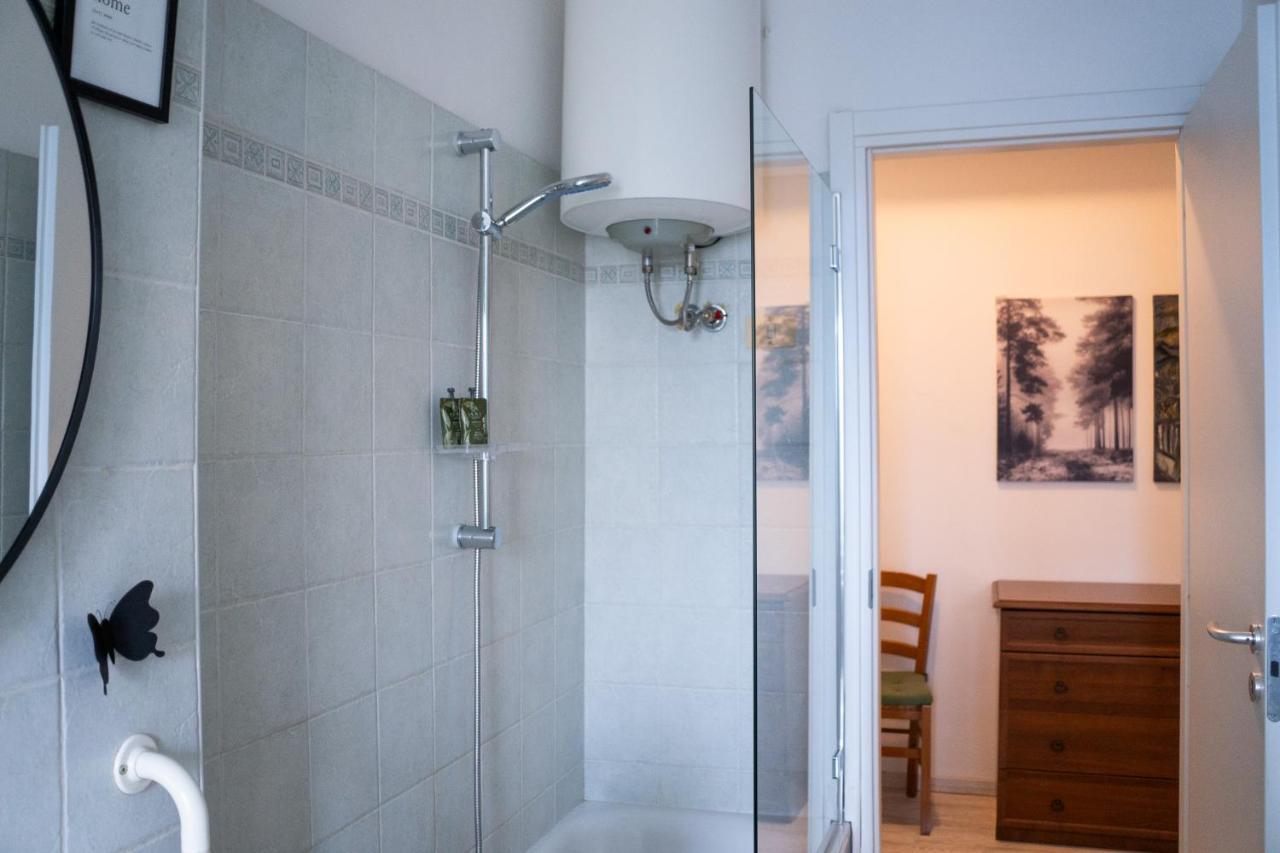 Nonna Pina Guest House Moderno Appartamento Vicino Metro AWifi,Netflix Rome Exterior photo